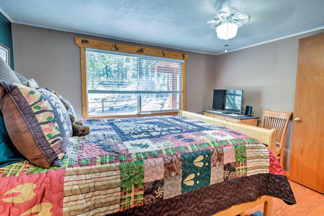 Willa Cozy Cabin with AC&Deck, 5 Mi to Downtown Prescott Zewnętrze zdjęcie